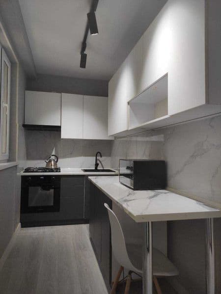 2 комнатную квартиру на 2 этаже,<br />
В квартире есть все н — фото 4