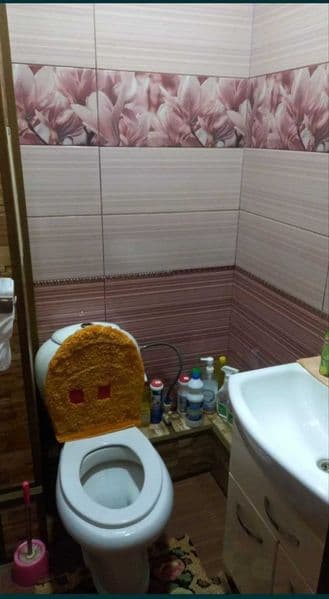 Комната чистая , отдельная , светлая ,двухспальная кровать , — фото 4