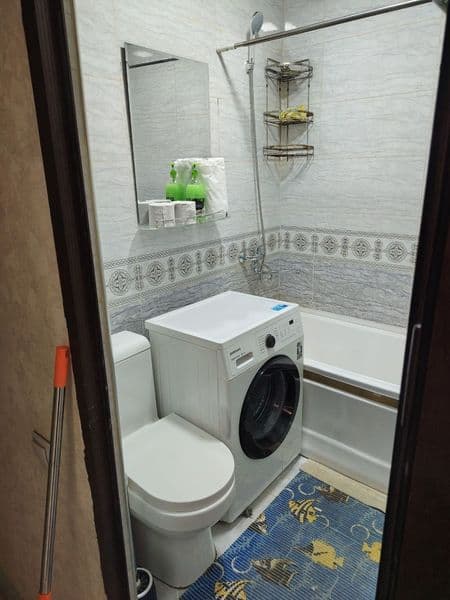 Сдается квартира 2 комнатная (переделанная в 2). в Юнусабадс — фото 3