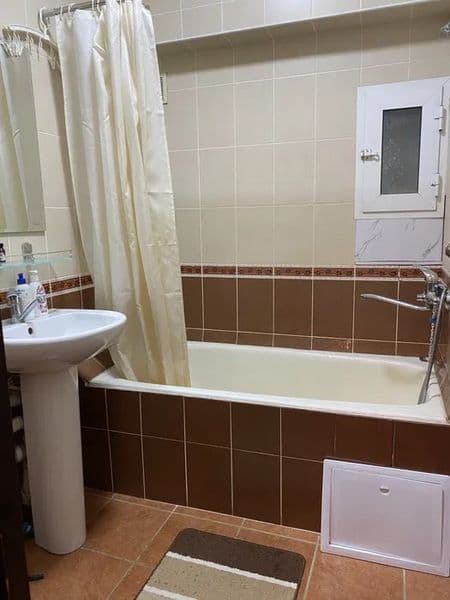 Сдаётся Шикарное квартира в Центр города<br />
<br />
Район: — фото 5