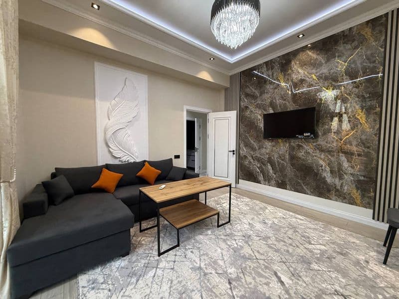 Максим горький Новостройка 2х-комнатная /7/9 евроремонт мебе