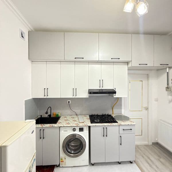 Urikzor residence 2 xona arenda <br />
Srochna oilaga berila