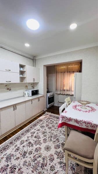 Ижарага 2 хонали квартира — парк олдида, қулай жойда<br />
<