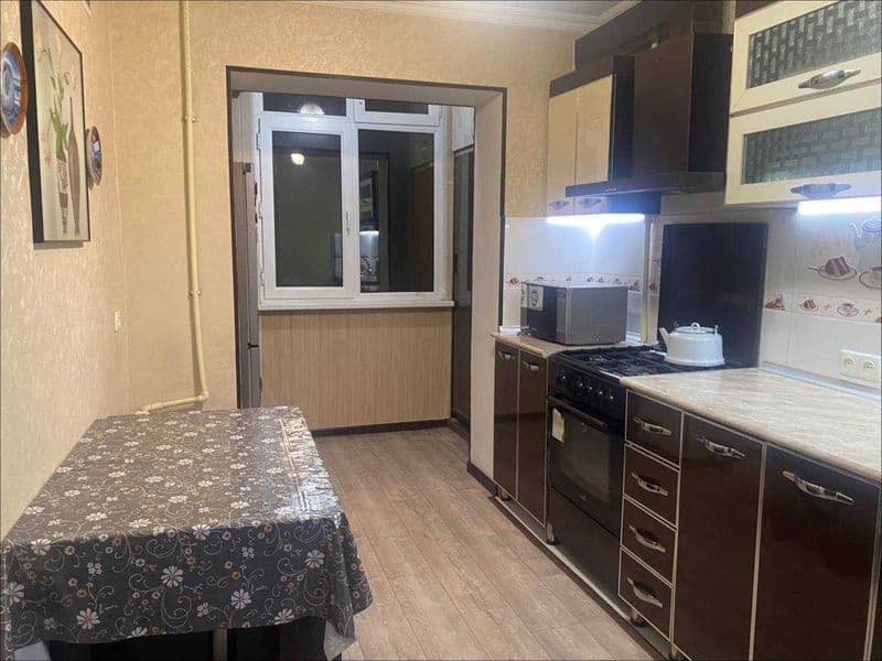 Сдаётся <br />
1-комнатная квартира (1/3/4)<br />
Чиланзар 6