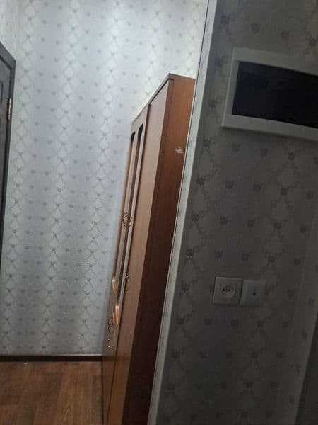 Uzoq muddatli aremdaga 2 xona qilingan uyimizni beramiz. Uy 