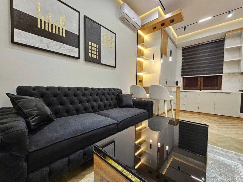 Мирзо Улугбекский район <br />
ЖК Real House <br />
3/8/10<b