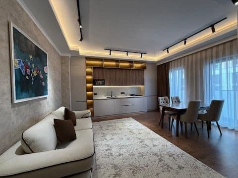 Аренда <br />
2 комнатная квартира <br />
На алайском <br />