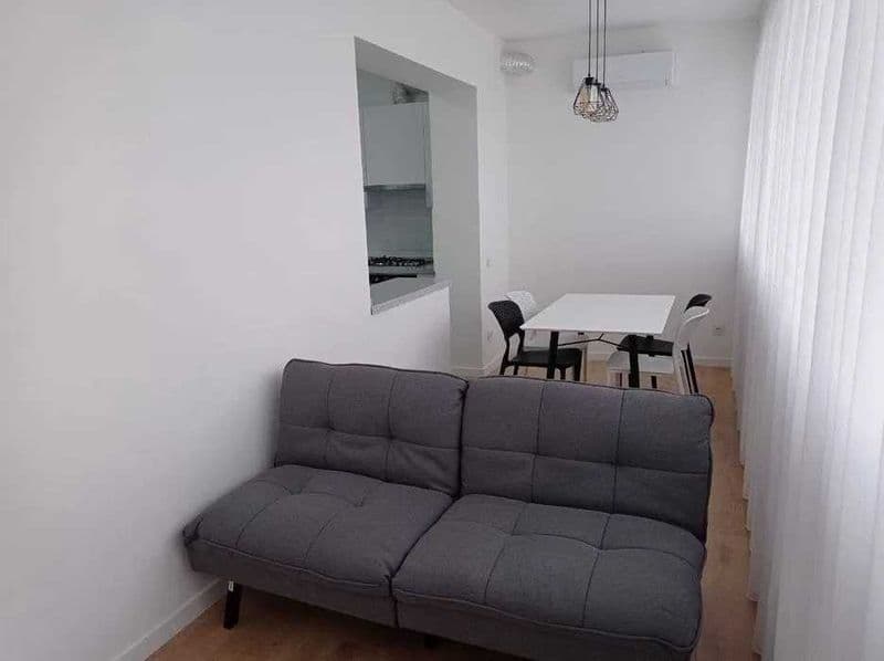 Сдаётся квартира<br />
Ориентир - госпитальный рынок<br />
Г — фото 4