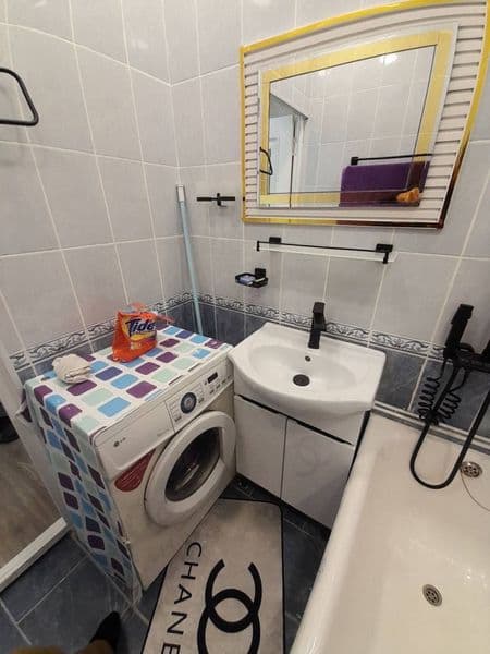 Kvartiraga  tartibli odobli qiz kerak hamma sharoiti bor tel — фото 2