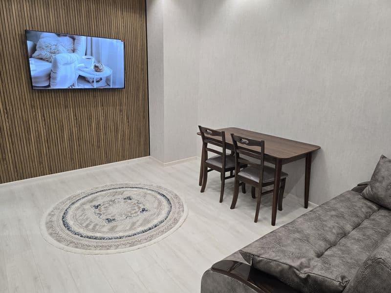 Сдаётся 2-комнатная квартира с абсолютно новым ремонтом, меб — фото 5