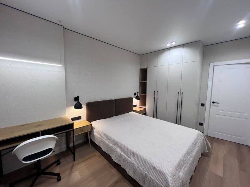 1 комнатную квартиру на 7 этаже,<br />
В квартире есть все н