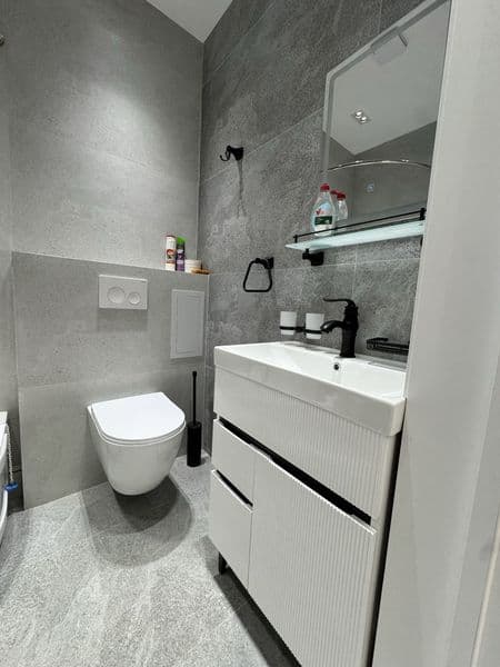 Арендага 3-хонали кв ижарага берилади.<br />
Ремон евро ремо — фото 4