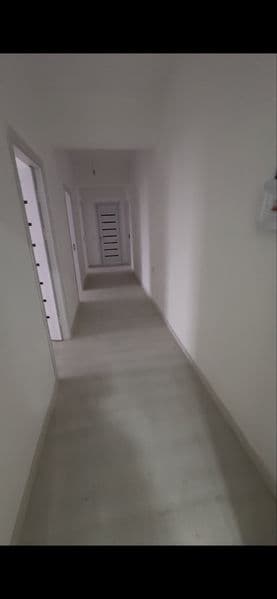 Yangi kvartira arendaga beriladi 73 kv m 3 xona 16 etajda jo