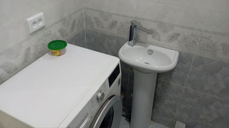 13 kvartil ahmaddonish orqasida 1 hona 2 hona qilingan mebil — фото 2