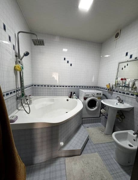 Сдаётся квартира Себзор <br />
Комнита 4<br />
Этаж 3<br />
 — фото 2