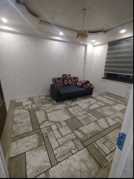 #Аренда Квартира#<br />
Уч тепа р-н Фарход чорахаси 23 кв <b