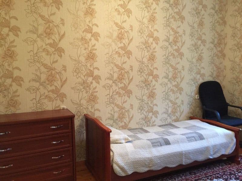 квартира находиться прямо в центре города, квартира свежая,  — фото 5