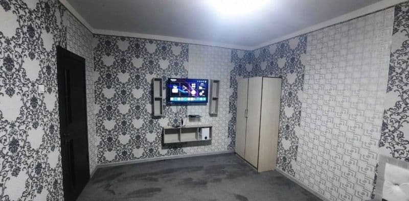 Цум <br />
110 школа<br />
1 комнатная<br />
Площадь-33<br / — фото 2