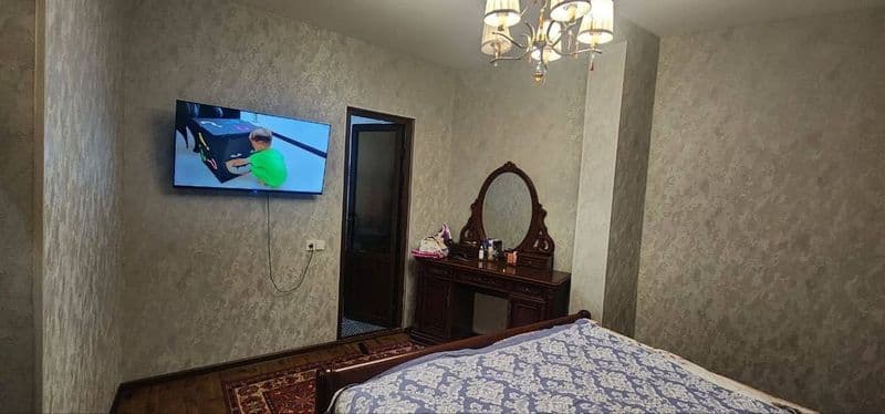 Аренда Квартира Метро Гафур Гулям (до метро 300 метр)<br />
