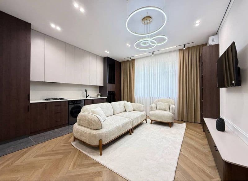 Элитный апартамент<br />
Район: Шайхантахур <br />
2/4/8<br 