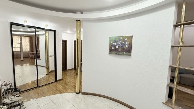 Аренда Мирабад улица Чехов Фул Апартамент 2 санузел Дуплекс 