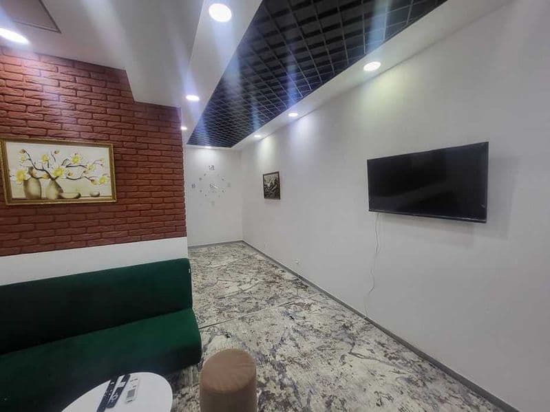 Район: Яшнабадский<br />
Адрес: Паркентский<br />
<br />
Ком — фото 3