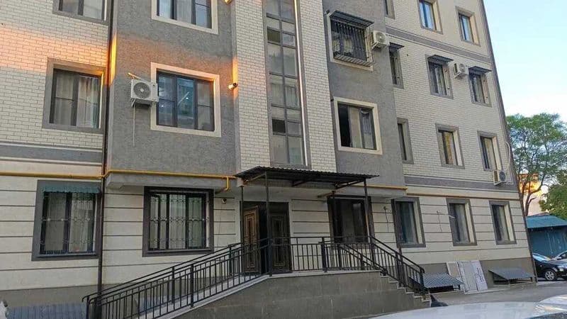 Сдается квартира на улице Бабура 2 комнатная — фото 4