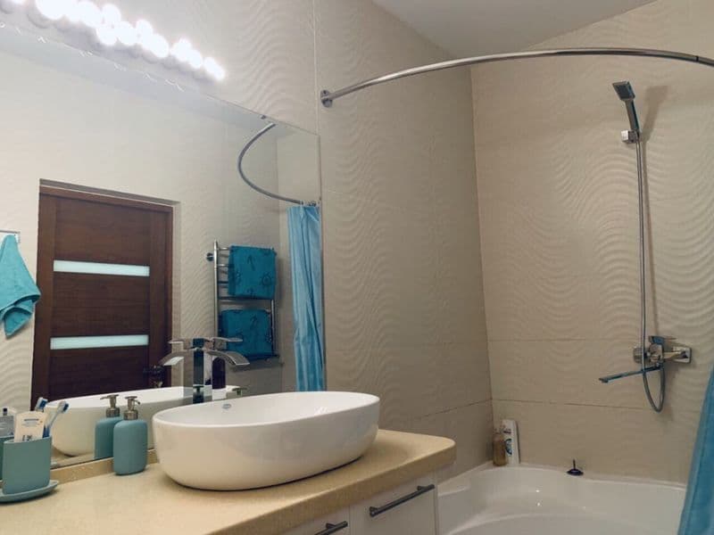 Срочно!!! Аренда!!!2 комнатная  <br />
<br />
50 кв.м. Свежа — фото 5