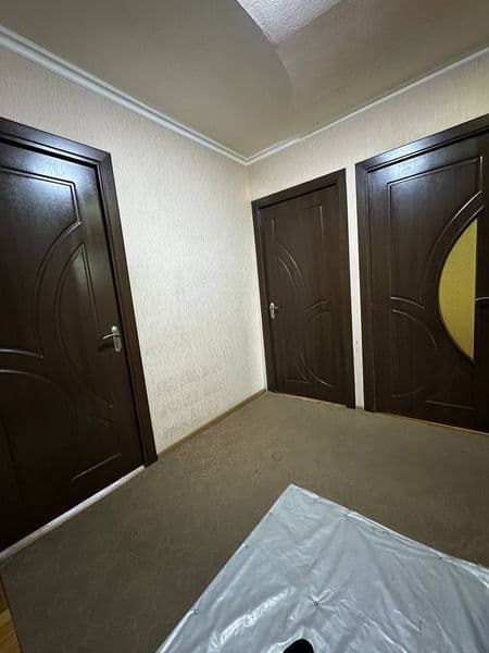 Чилонзор район<br />
Новза метро якинида<br />
4/4/5<br />
К — фото 4