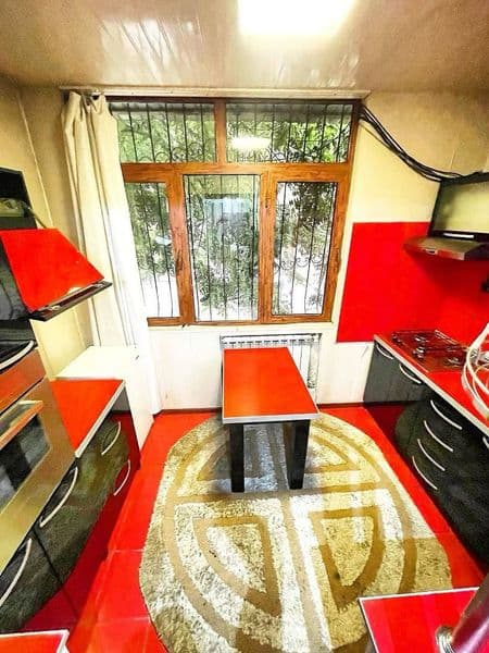 Чиланзарский район, рядом со станцией метро «Чиланзар». 2-ко — фото 2