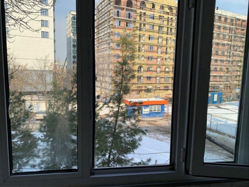 Сдается 1 комнатная квартира около метро рядом есть все необ — фото 2