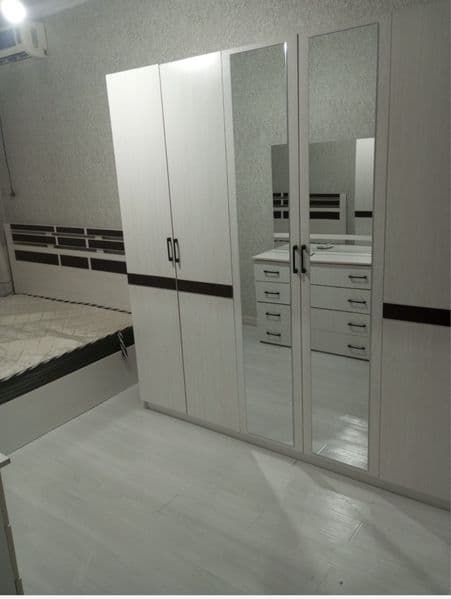 Мирзо Улугбек район<br />
Максим горкий , Б И Й<br />
Диплом