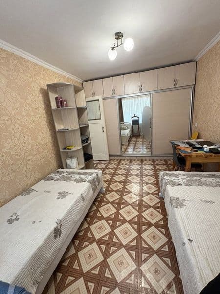 Сдаётся своя 1-комнатная квартира .<br />
Адрес: ул. Новомос