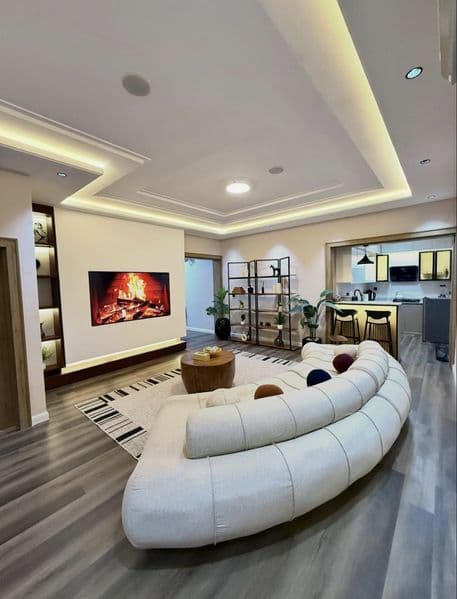 Сдаётся срочно 2 комнатная квартира на Метро Б.И.Й только ин — фото 2