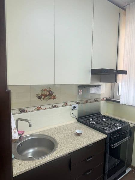 Квартира в центре укомплектована мебелью и техникой. <br />
 — фото 4