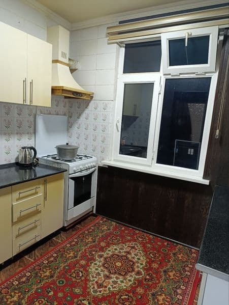 Срочно сдается 2х комнатная квартира с евро ремонт и со всем — фото 2