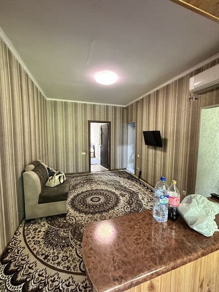 Чистая ухоженная квартира для девушек или семьи. В квартире 