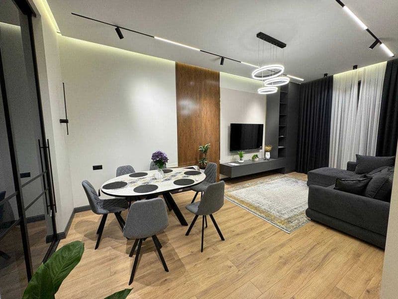 Мирабадский район <br />
Ул, Чехова <br />
Новостройка <br /