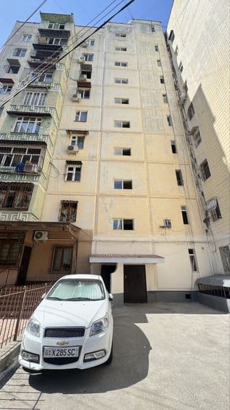 Parkent bozori oldidan <br />
Ijaraga 2 xonalik beriladi<br 