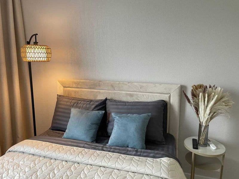 1 комнатную квартиру на 6 этаже,<br />
В квартире есть все н