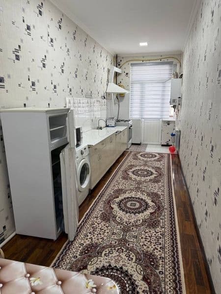 Kvartira Shota Rustaveli ko‘chasida joylashgan, qulay hududd — фото 3