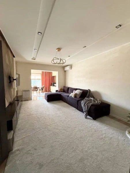 Район: Мирзо-Улугбекский <br />
Адрес: Дархан<br />
Ориентир