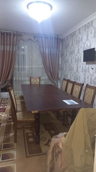 Chilonzor 12kv farxod bozori oldida 1 qavat 2 xonali 47kv me