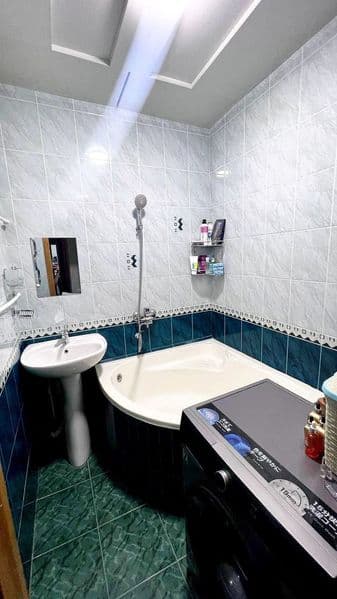 Ц-1 Бибигон 1/5/5 аренда квартиры в центре .<br />
Семейным  — фото 3