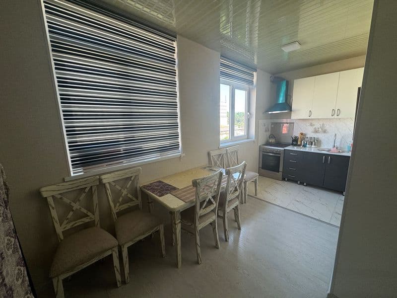 Район: Яккасарайский<br />
Адрес: Бобур парк<br />
Ориентир: