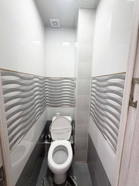 Sergeli 7 2 xona yevro remont <br />
Xamma sharoyil bor <br  — фото 5