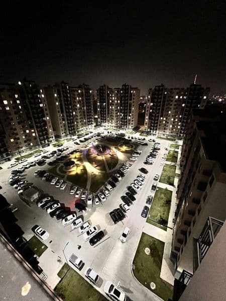 Район: Олмазор <br />
Кўча: Кора-срой <br />
Мўлжал: Ж/К Olm