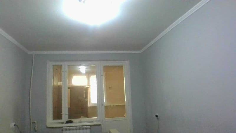 Сдается комната только для мужчин... не дорого...  в квартир