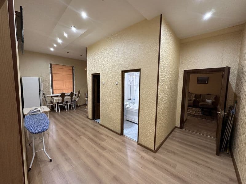 Улица Бобура, в аренду 2 комнатная квартира. Центр города, Я — фото 5