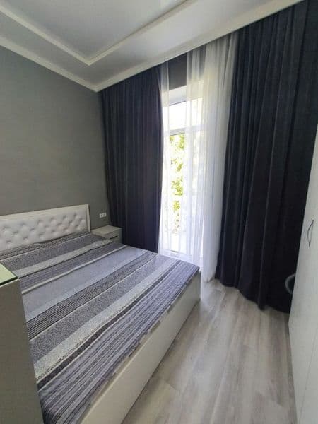 Срочно. Сдаётся квартира 1-4-4 Садык Азимова<br />
<br />
Ор — фото 5